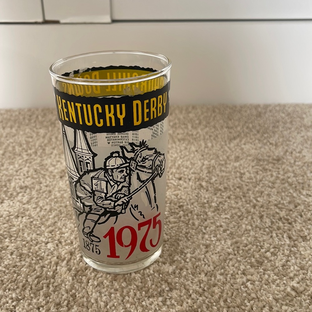 Derby 🐎 glassware